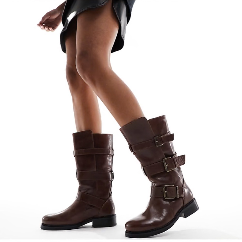 STAR LING Taupe Leather Zip Up Mid Calf Boots W Buckle Accent